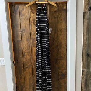 Vince Camuto maxi dress NWOT